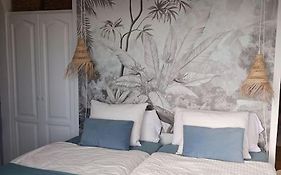 Chillout Studio Albatros In Toller Anlage Mit Pool